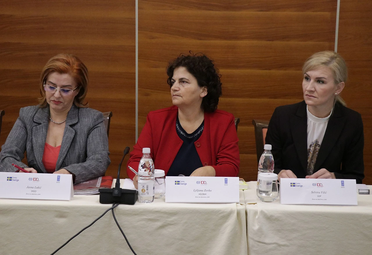 Politika nije profesija jednakih mogućnosti za žene i muškarce