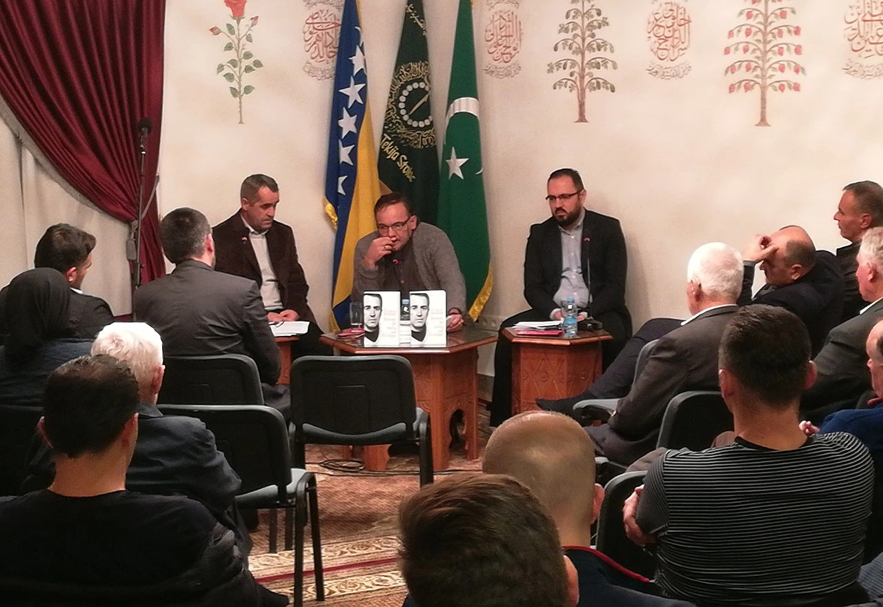 Stolac: Promovirana Ratkušićeva knjiga istine