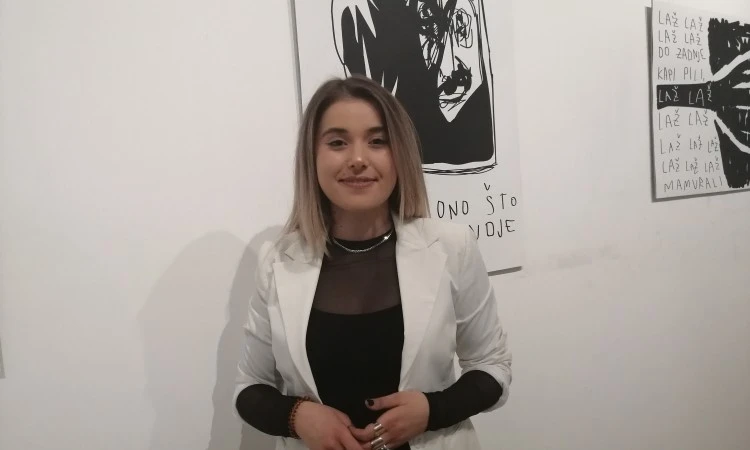 U Franjevačkom samostanu otvorena izložba radova Ane Naletilić