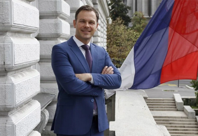 Ministar Siniša Mali kopirao diplomski kao veliki 
