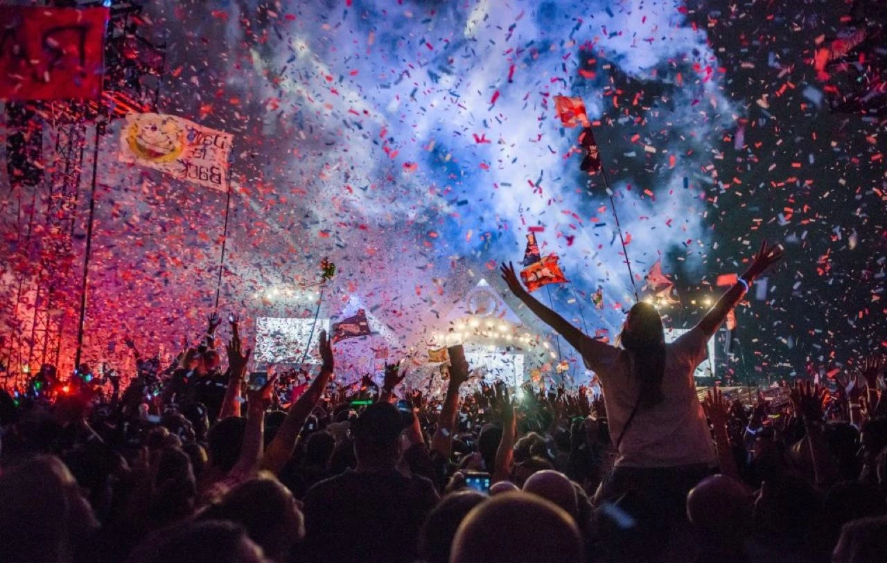 Bivši 'beatle' predvodnik jubilarnog Glastonburyja