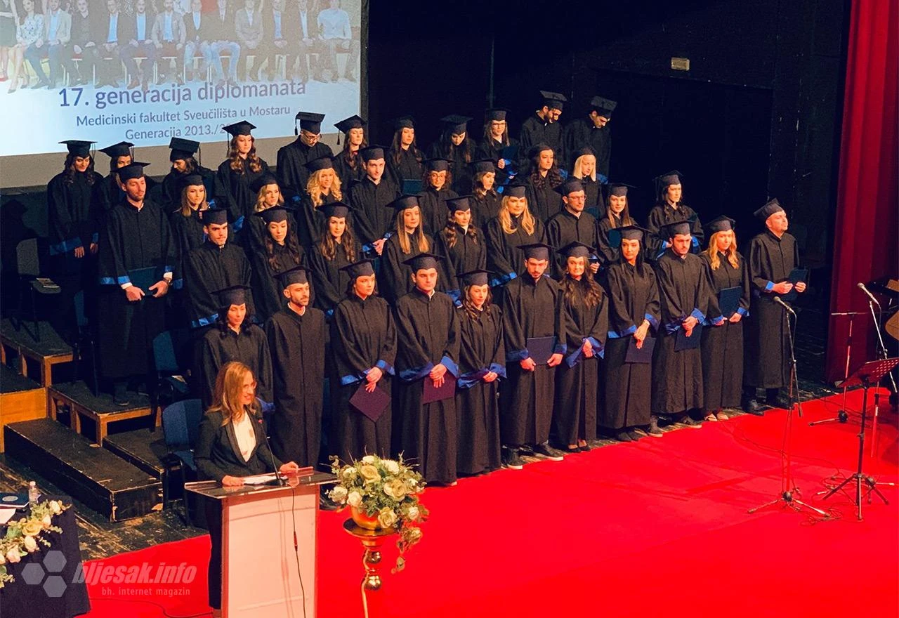 Ispraćena 17. generacija diplomanata Medicinskog fakulteta