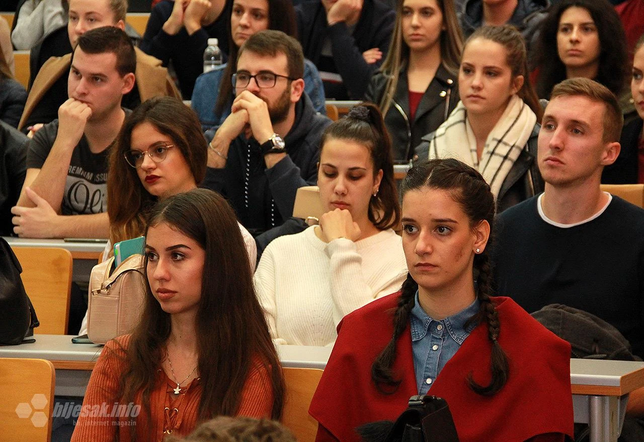 Raspisan natječaj stipendije ministarstva prosvjete HNŽ-a