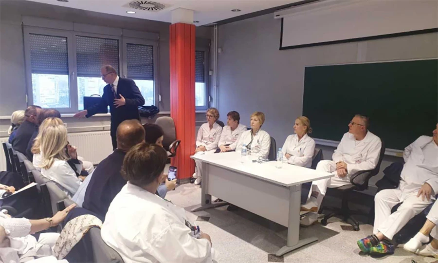 Štrajk na KCUS-u zbog napada na doktora, traže zaštitu