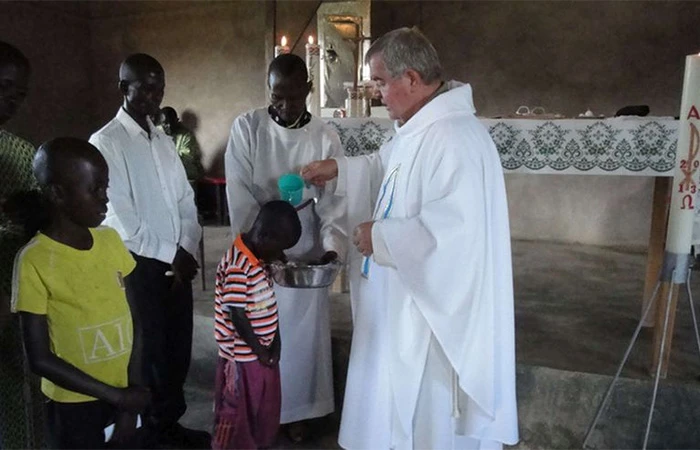 Duvanjski misionar gradi župnu crkvu u Africi