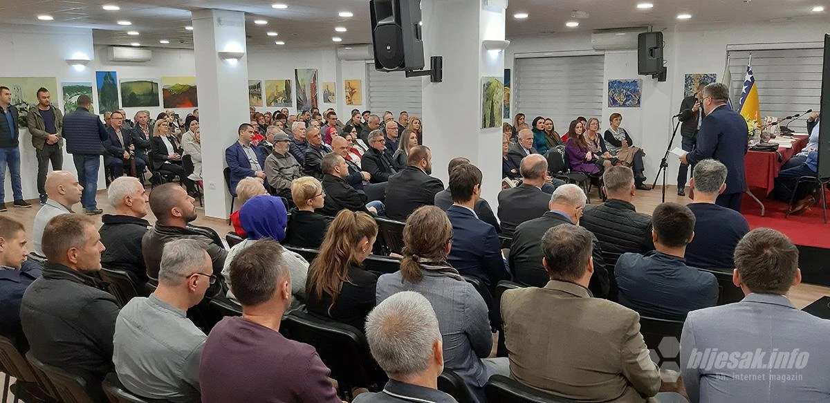 U Mostaru promovirana knjiga ''Bosna je veća od Evrope''