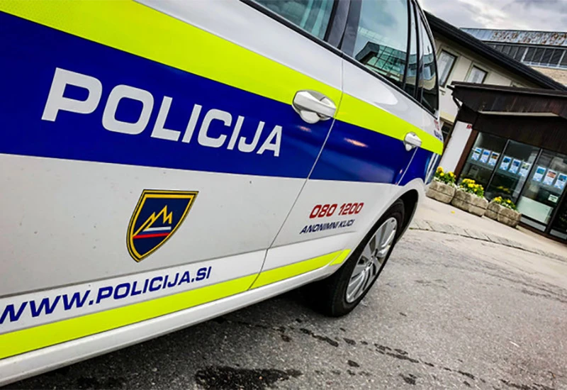 Migrant od hladnoće preminuo pred policijskom postajom