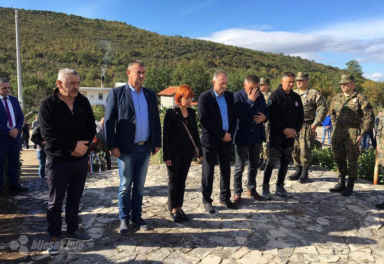 Čapljina: Odana počast Božanu Šimoviću u njegovom rodnom mjestu