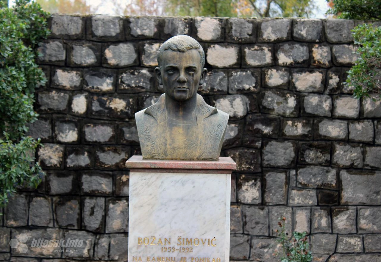 Čapljina: Suborci, sugrađani i vlast odali počast Božanu Šimoviću