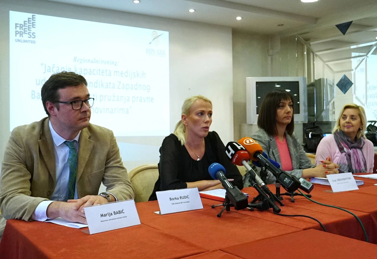 Nekažnjavanje napada na novinare posljedica su političkih veza napadača