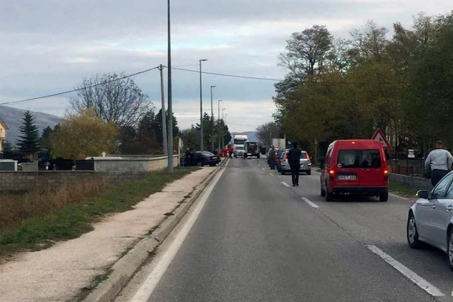 Tomislavgrad: Mladić poginuo u prometnoj nesreći, dvoje ozlijeđenih