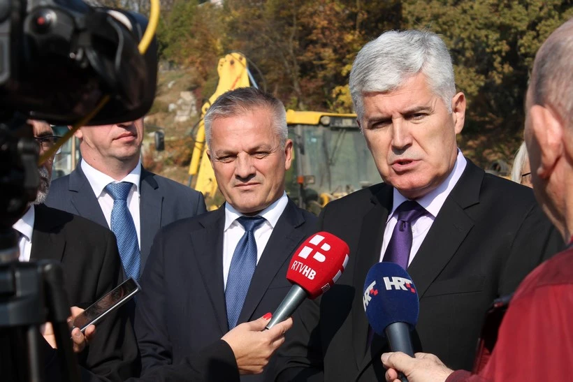 Uvijek nedostaje jedan hrvatski glas