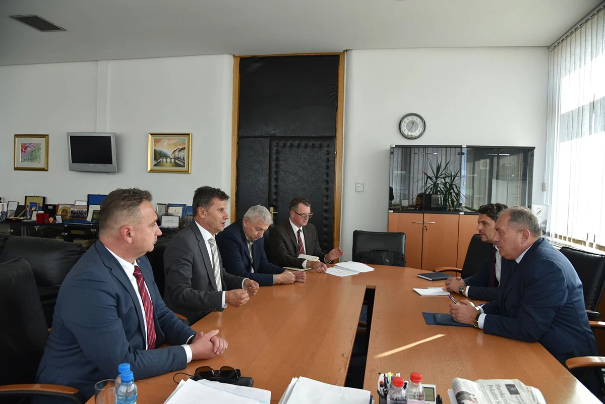 Vlada FBiH će dati potporu u rješavanju migrantske krize