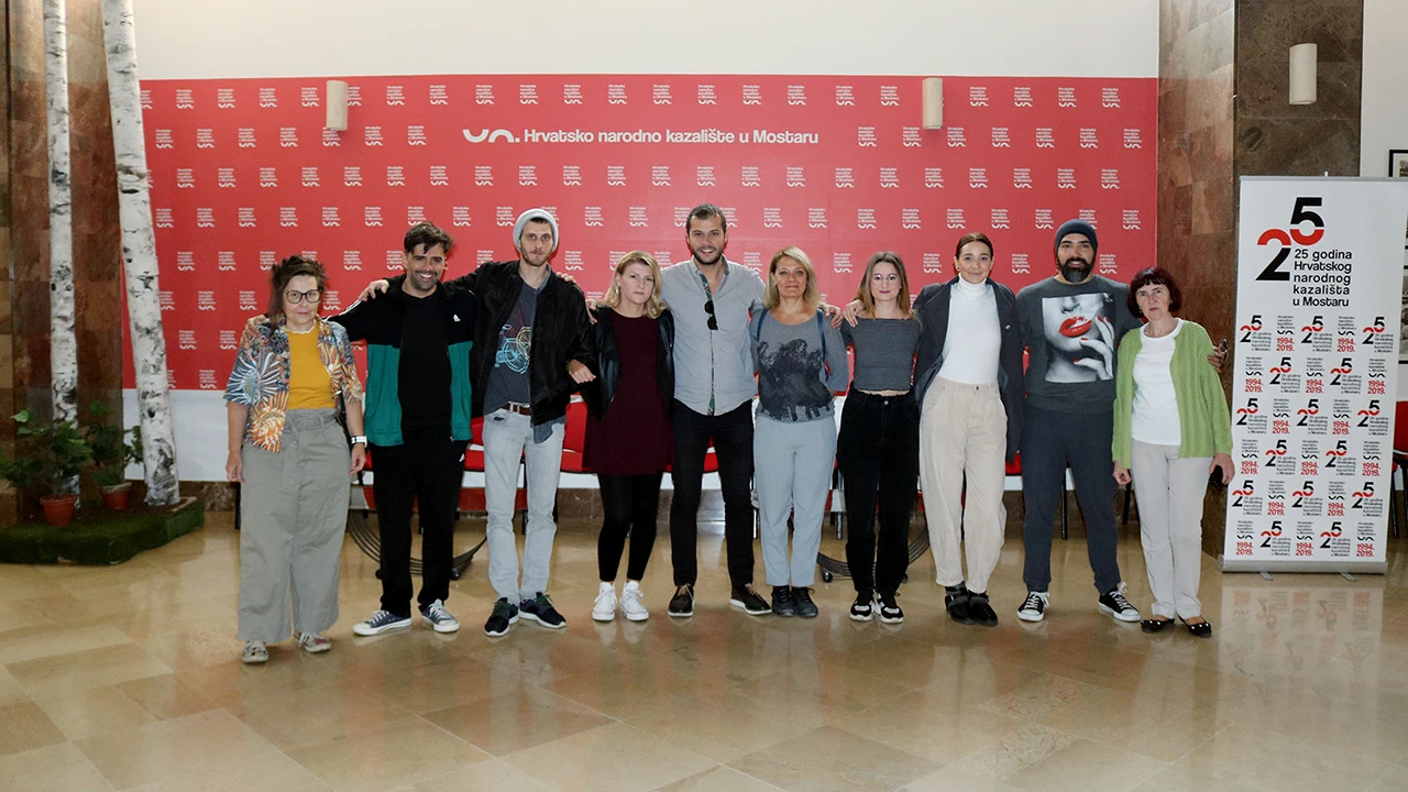 Počele probe za predstavu "U ime identiteta"