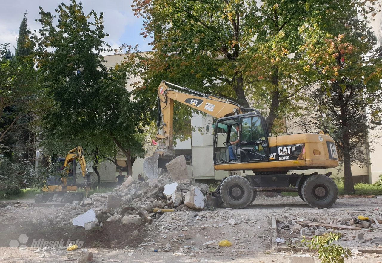 Nastavak brisanja kućica: Srušeni temelji u Omladinskoj