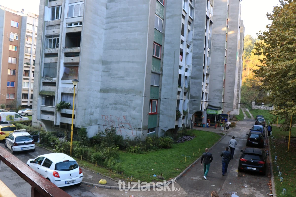 Sumnja na ubojstvo: U eksploziji bombe u Tuzli poginule dvije osobe