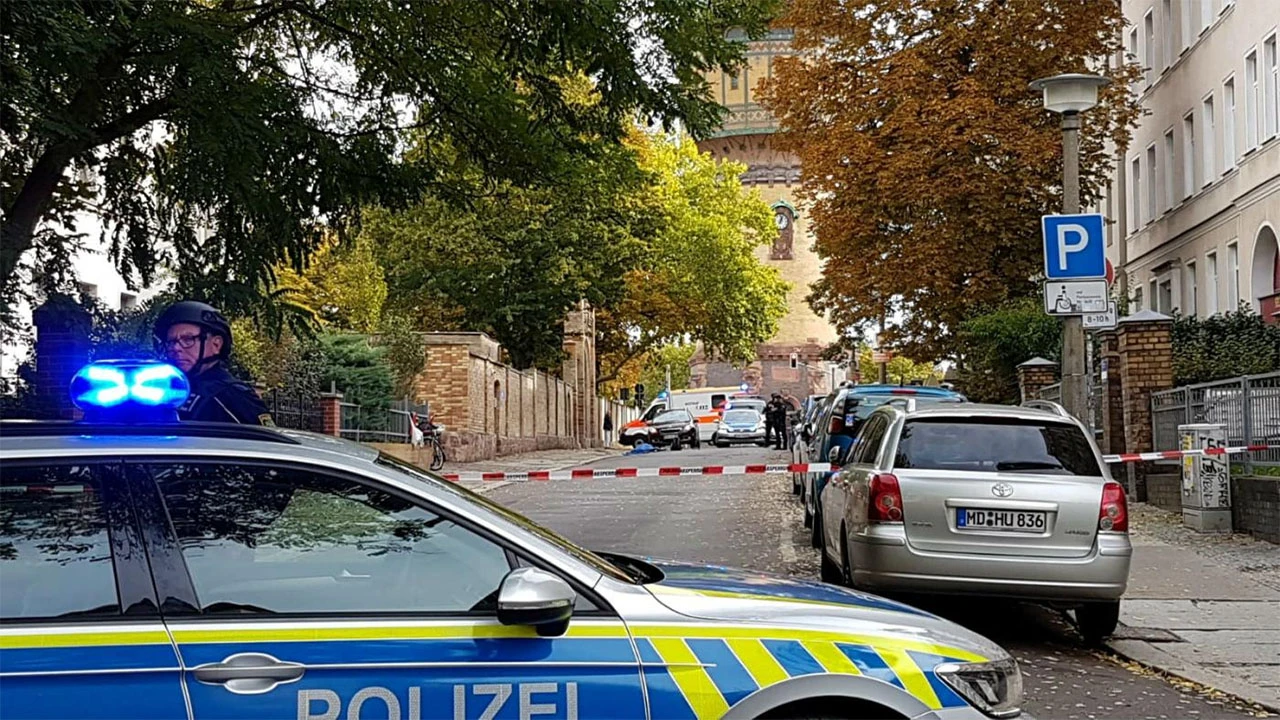 Neonacist osumnjičen za napad ispred sinagoge: 'Židovi uzrok svih problema'