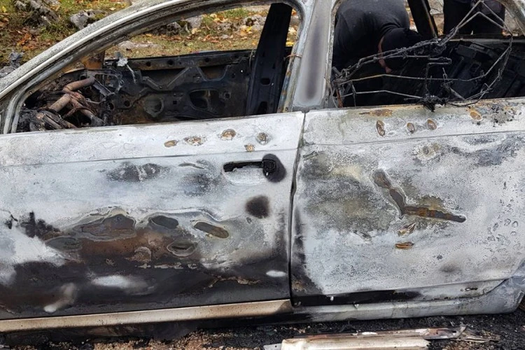 Gospodarstveniku godine zapaljen skupi Audi