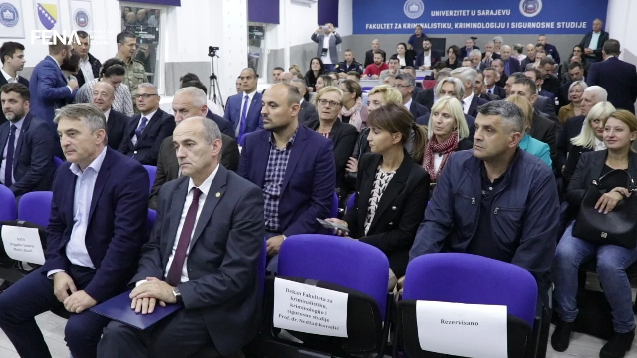 Komšić o zloupotrebi društvenih mreža i širenju mržnje