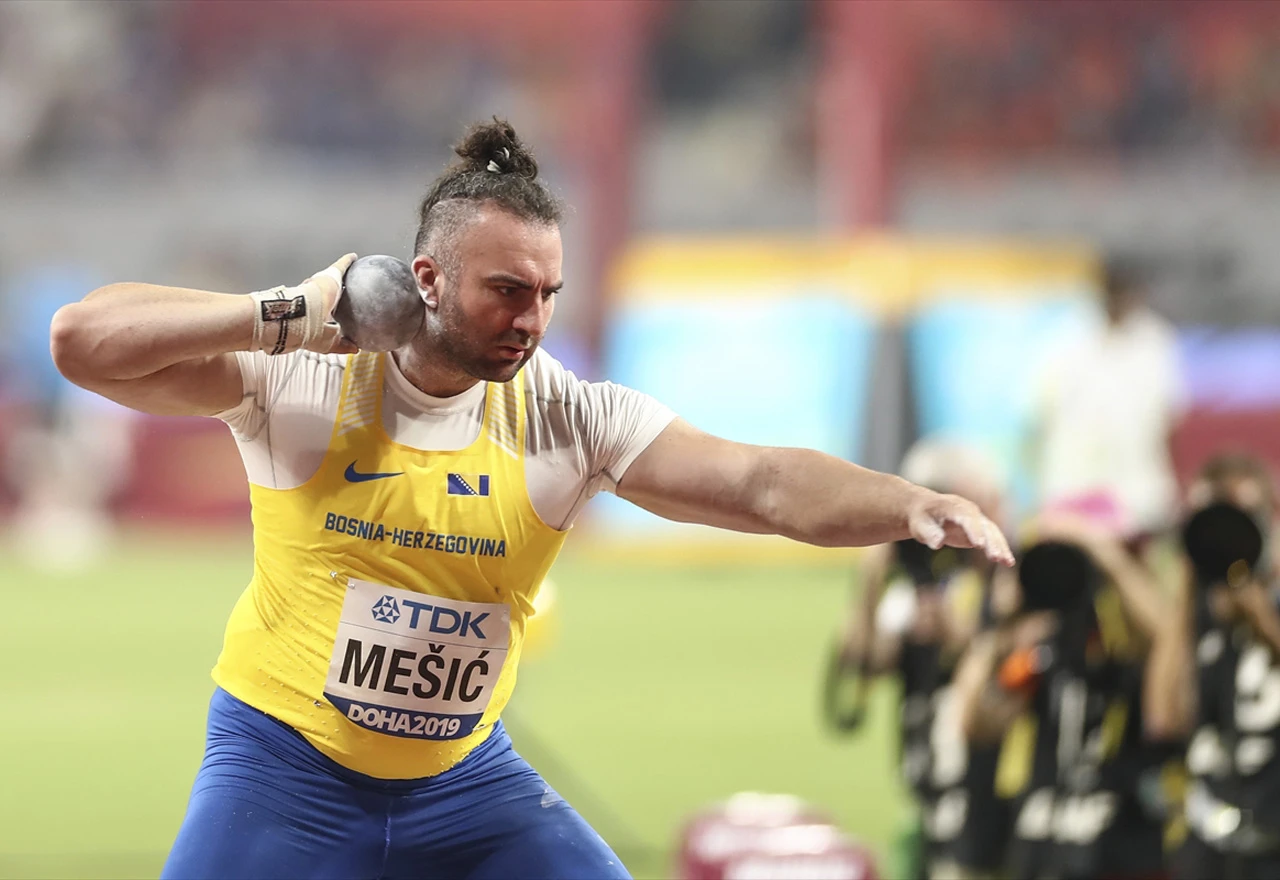 Bacanje kugle: Pezer i Mešić bez plasmana u finale SP-a