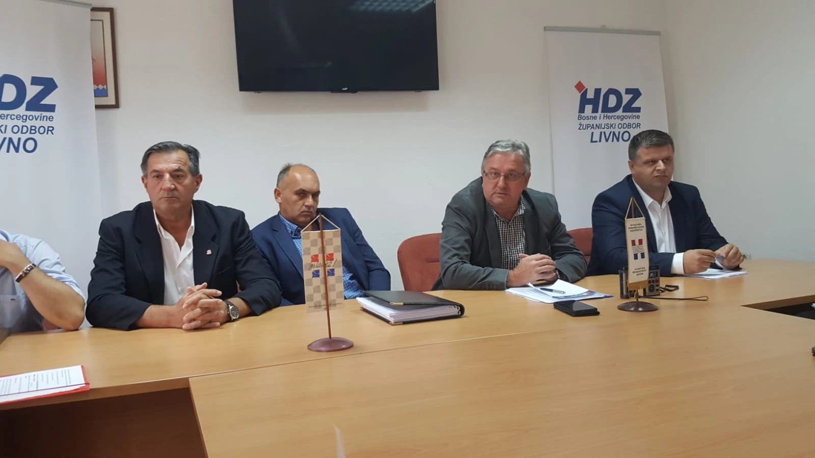 Svađa u HBŽ: 'Duvnjaci u HDZ-u BiH soliraju i nanose štetu stranci'