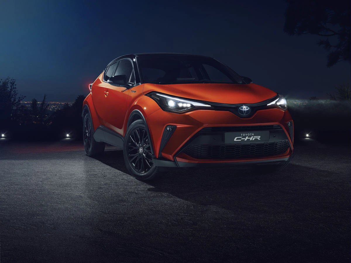 Nova Toyota C-HR: Više hibrid, više povezana i više legendarna