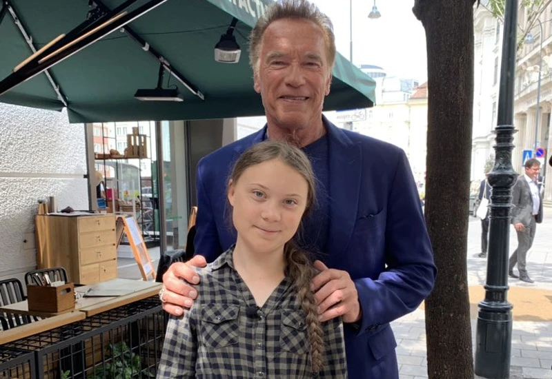 Arnold Schwarzenegger poslao Greti Thunberg električni automobil