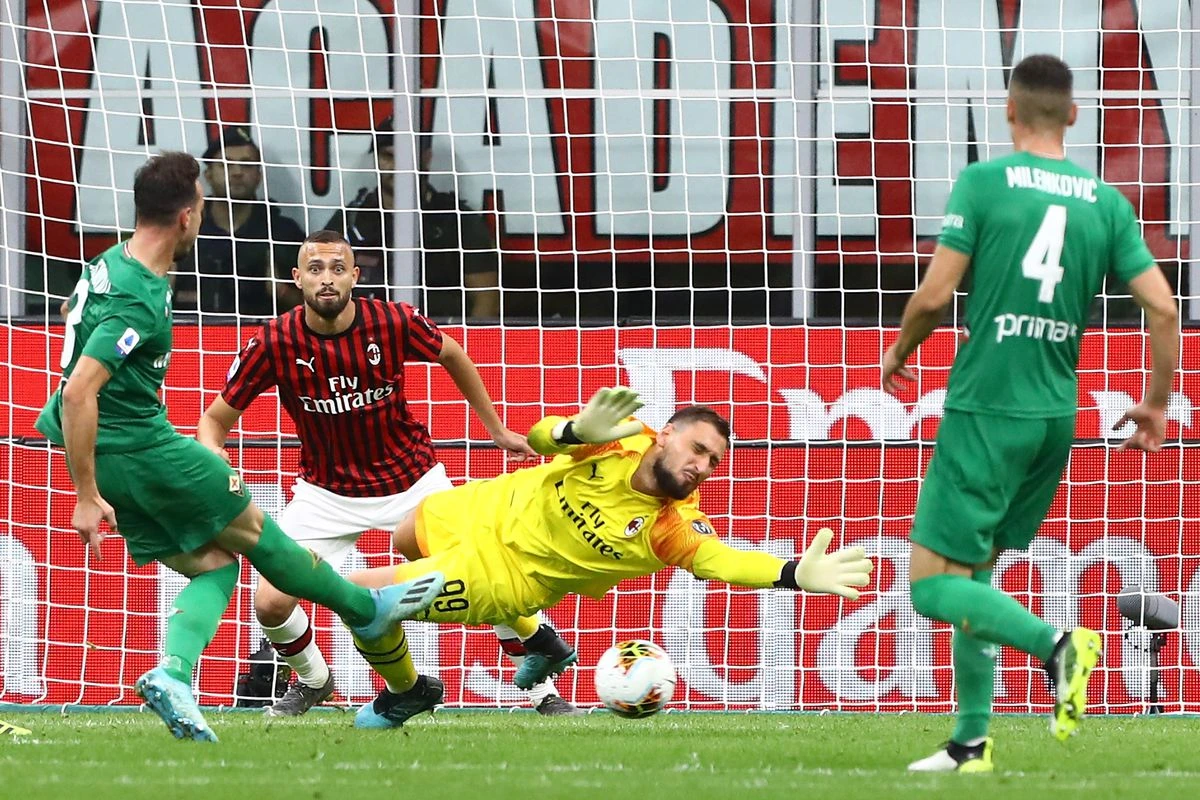 Milan opet poražen: Fiorentina se prošetala San Sirom