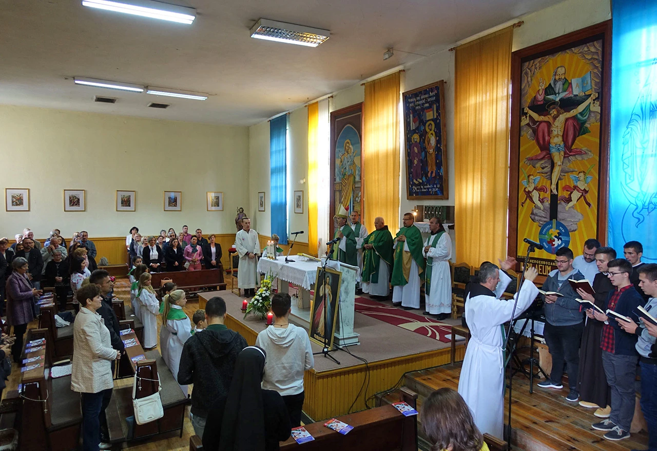 Drvar: Svetom misom obilježen Dan medija u BiH