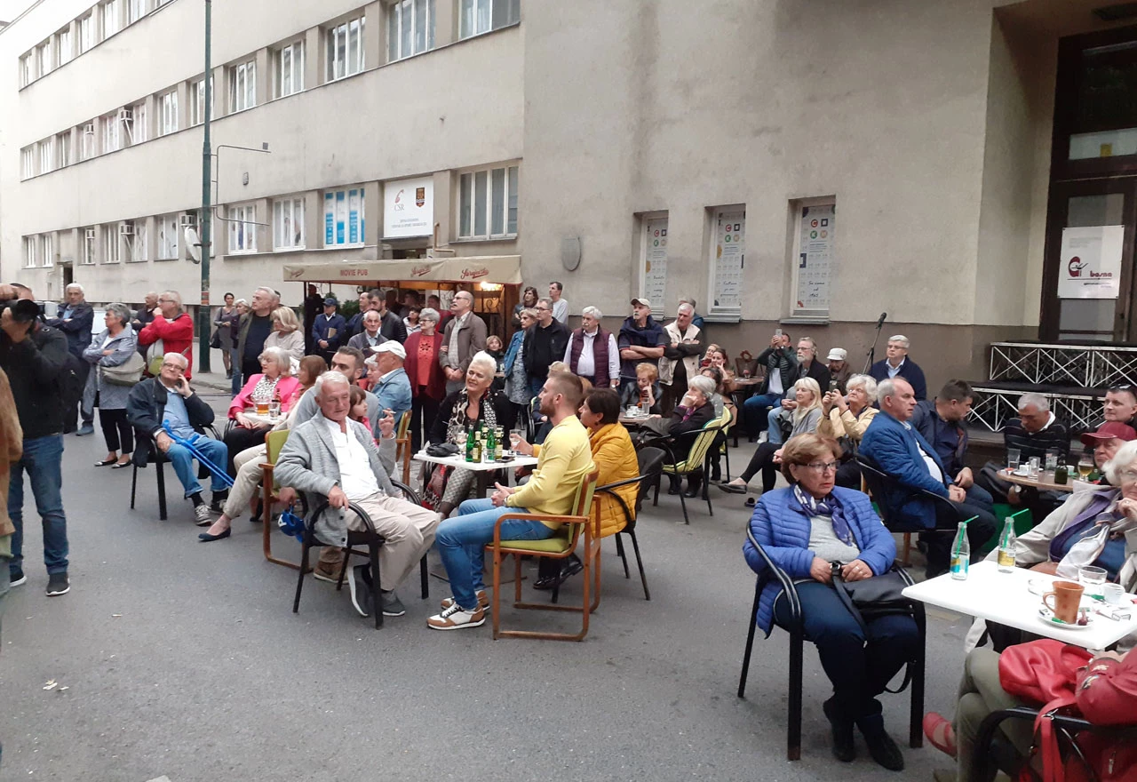 Emotivno druženje oživjelo sjećanja na Montena i Popovića