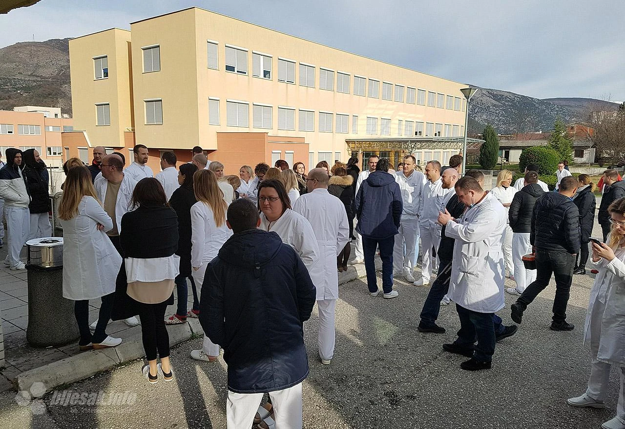 U ponedjeljak štrajk upozorenja liječnika i stomatologa u Federaciji