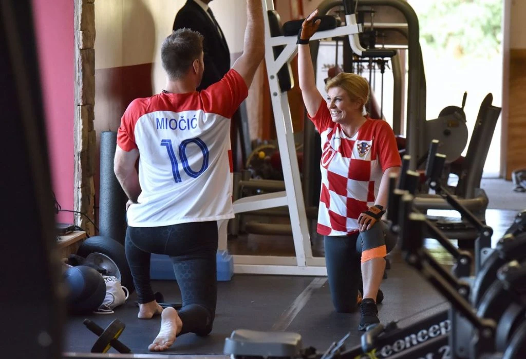 VIDEO | Hrvatska predsjednica nokautirala je Stipu Miočića