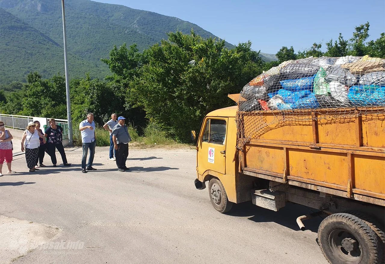 Građani vjeruju da ih truju, papiri govore jedno, Grad drugo