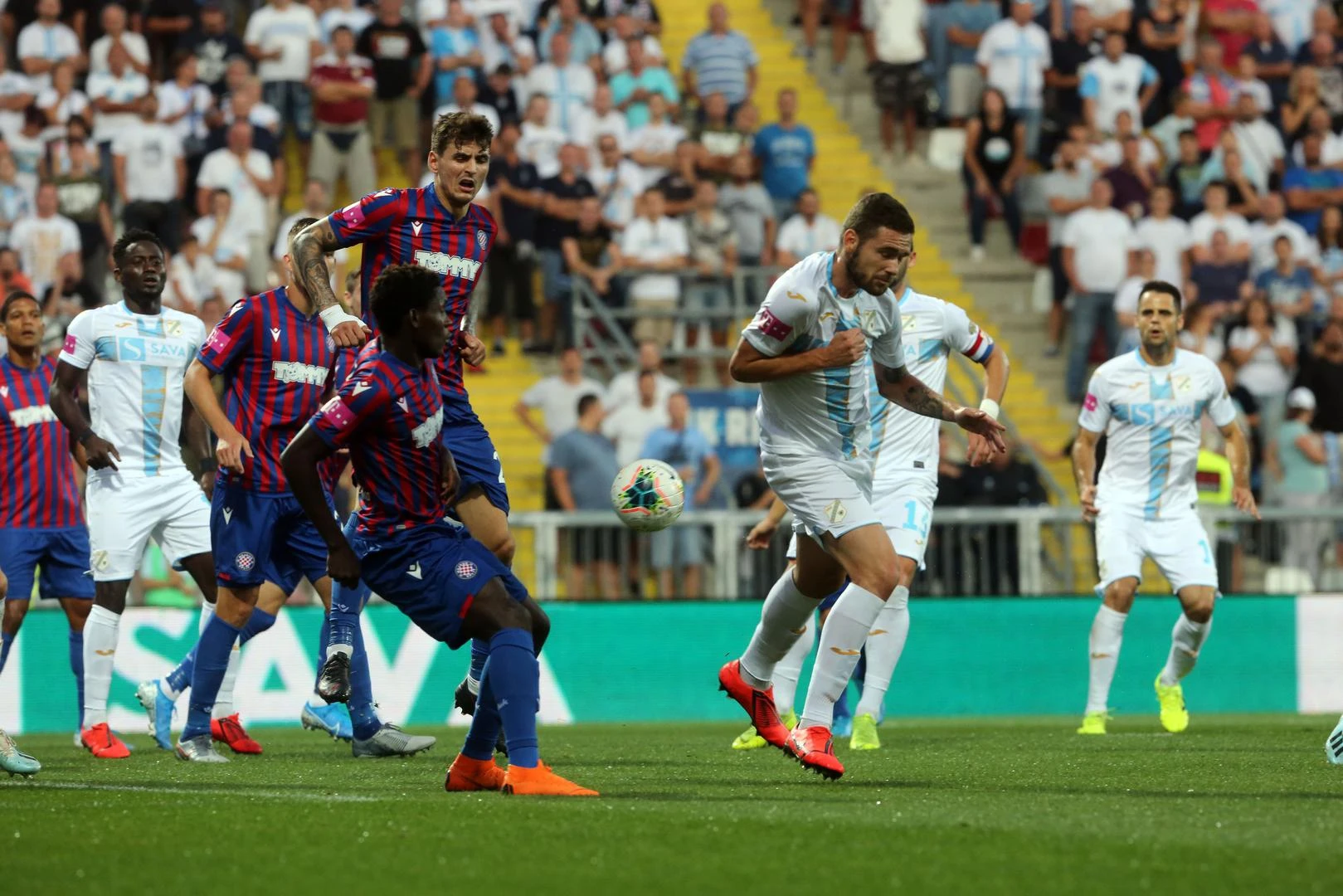 Hajduk izborio remi s Rijekom i ponovno zasjeo na vrh HNL-a