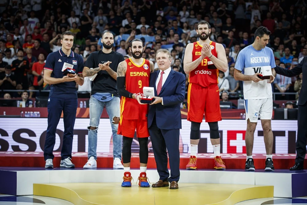 Ricky Rubio MVP, Bogdan Bogdanović u idealnoj petorci