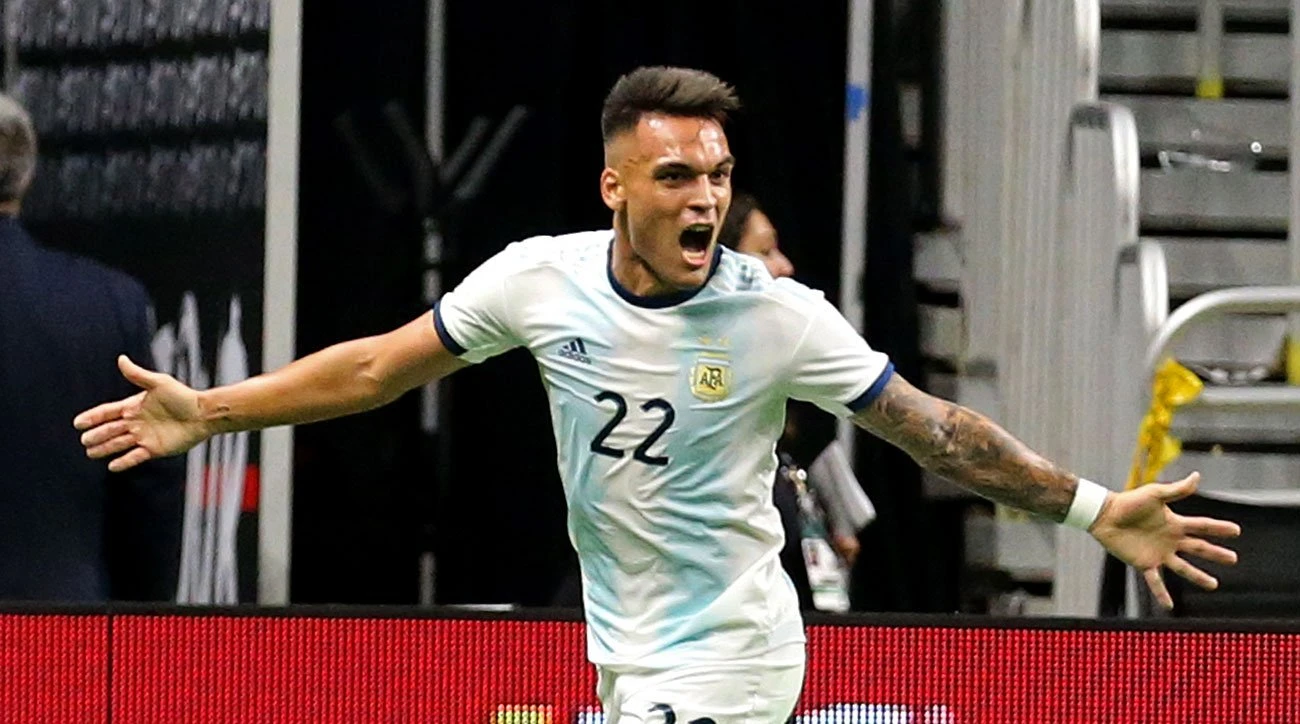 Brazil zaustavljen nakon 17 utakmica, Hat-trick Lautara protiv Meksika