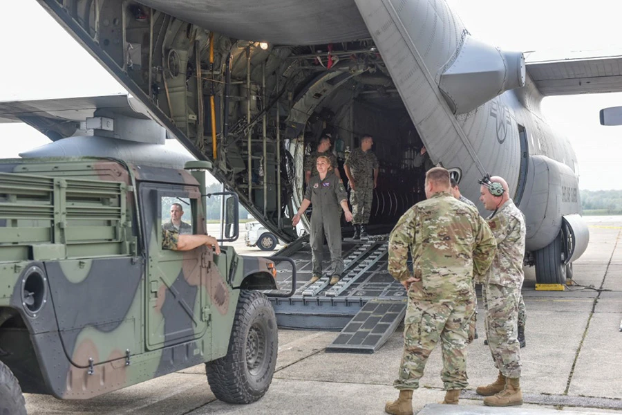 Obuka pripadnika logističkih bataljuna OS BiH na avionu C-130