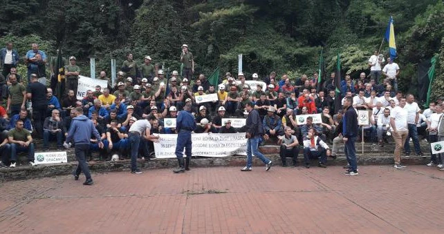Obustavljena proizvodnja u tri pogona zeničkog rudnika