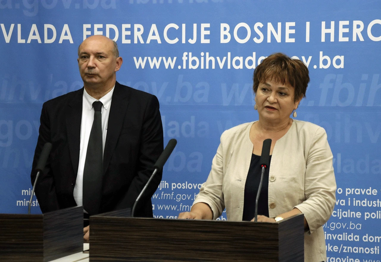 Krediti rješenje za zapošljavanje