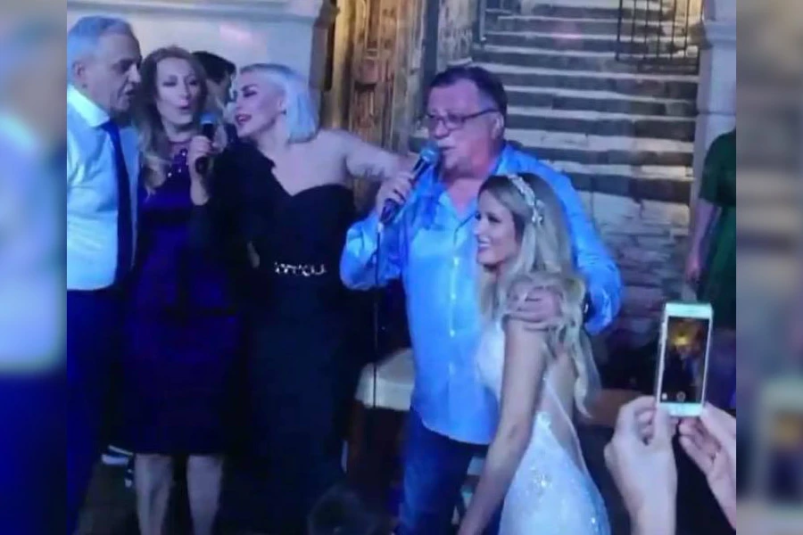 Duet dva Bešlića: Ljubo zapjevao s Halidom