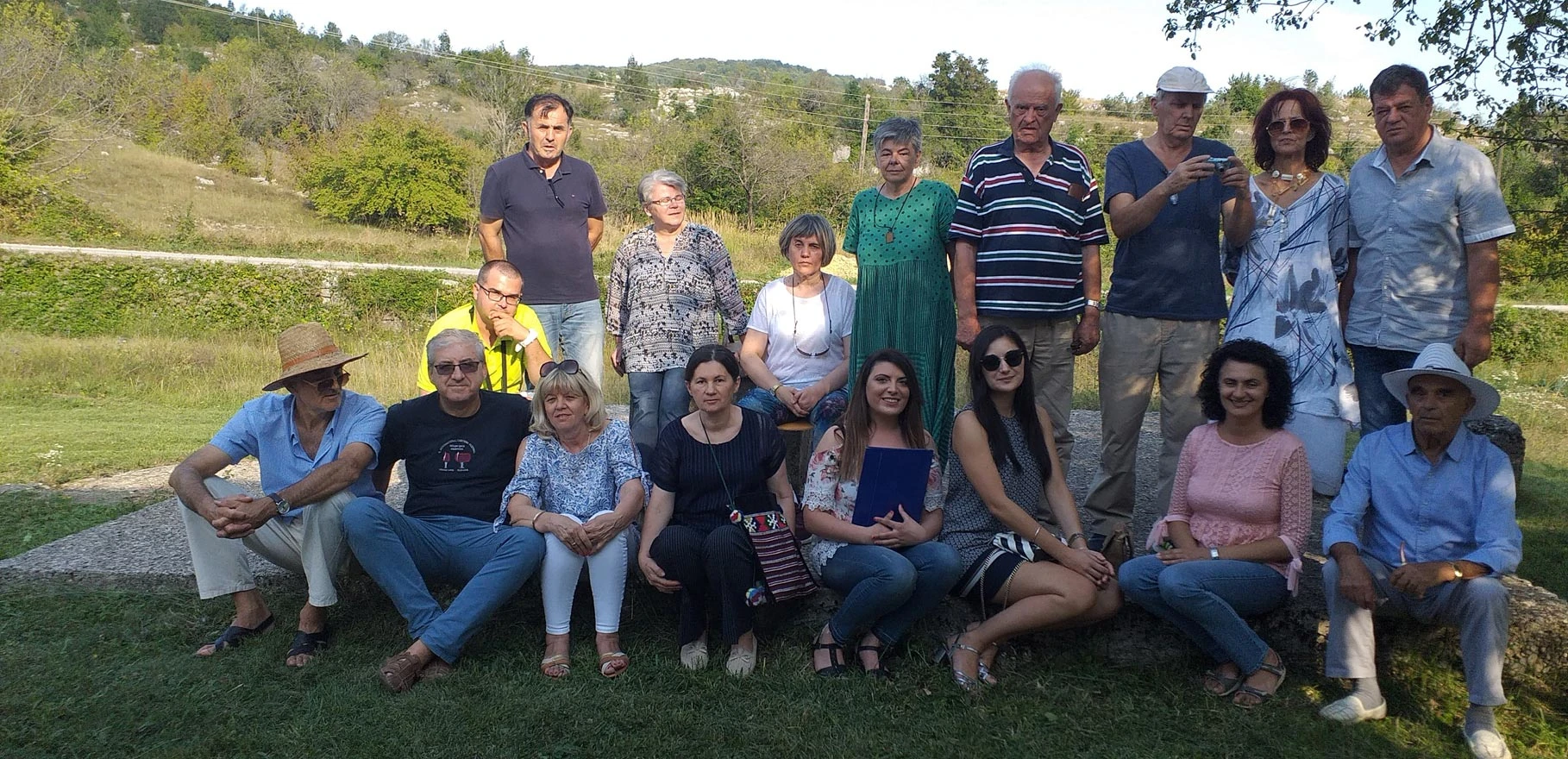 Susreti pjesnika iz Imotske krajine i Zapadne Hercegovine postaju tradicija
