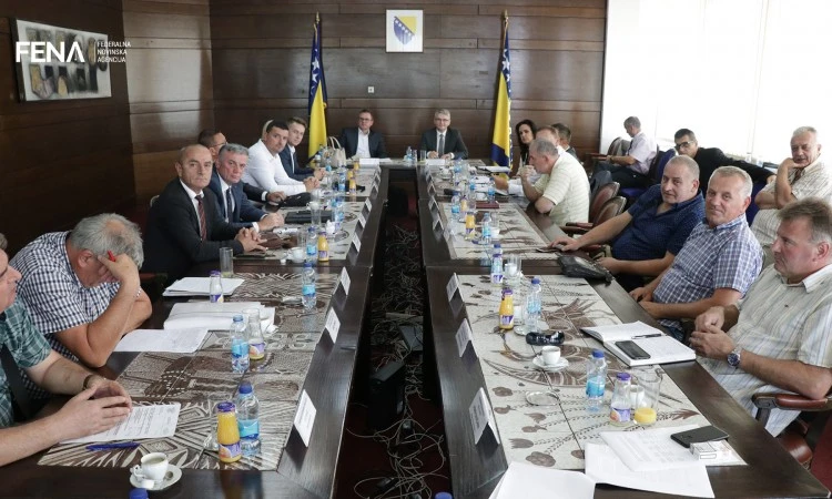 'Kroz primjenu zakona braniteljima pružiti zapošljavanje i naknadu'