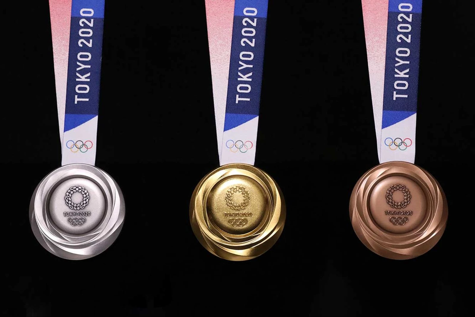 Japanci reciklirali 6,21 milijun starih mobitela i pretvorili ih u olimpijske medalje