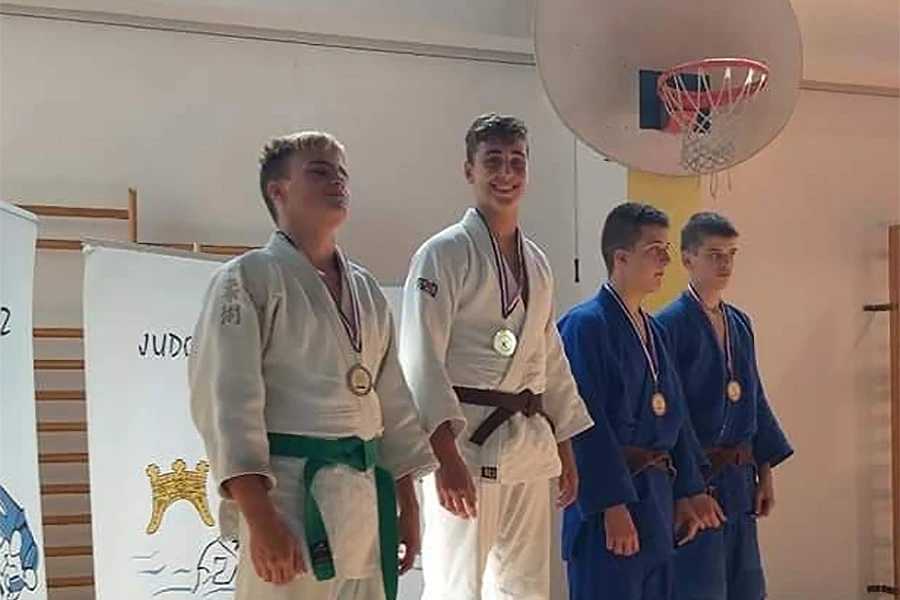 Domagoj Jozeljić dominantan u Kaštel Starom