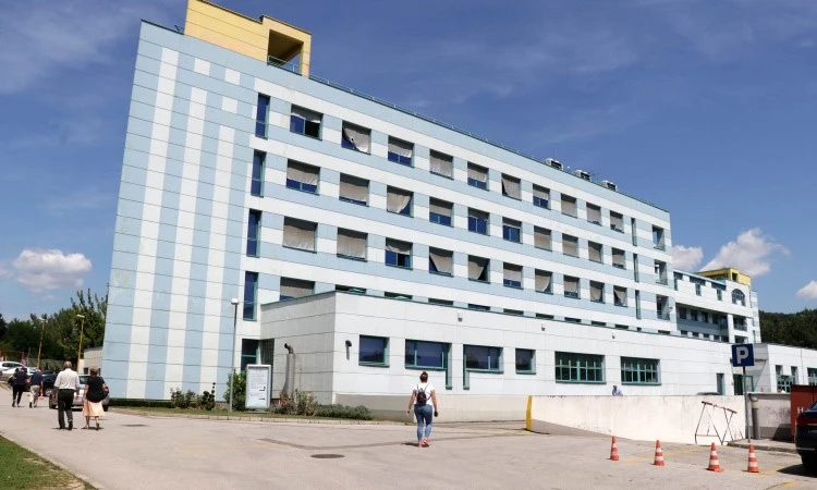 Upozorenje: Velikom broju liječnika novac je motiv da napuste BiH
