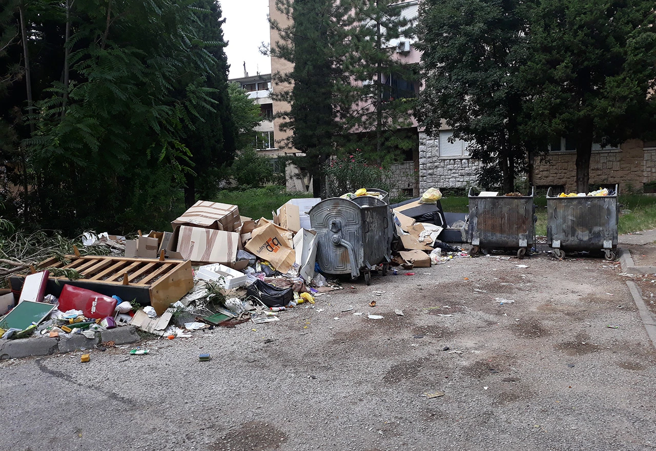 Apel iz Zvonimirove: Očistite smeće!