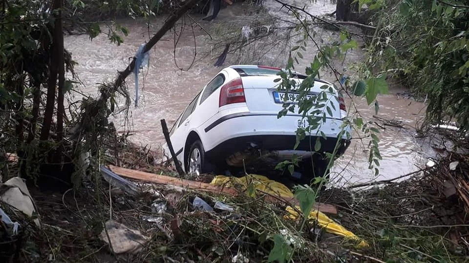 Poplave i evakuacija stanovništva u općini  Tešanj
