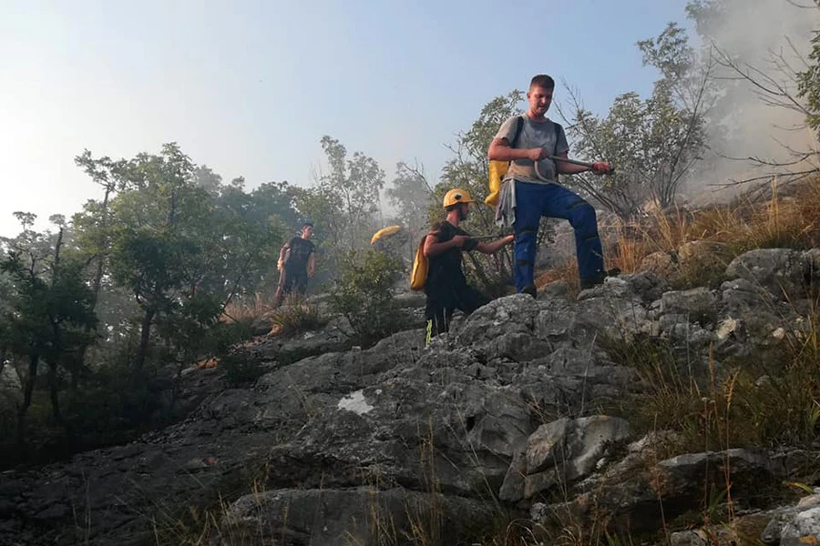 Žitelji livanjskog sela sami se odlučili boriti protiv požara