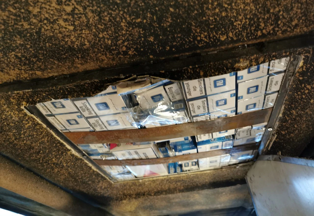 GP BiH: Pokušali preko granice s krijumčarenim cigaretama i pištoljem