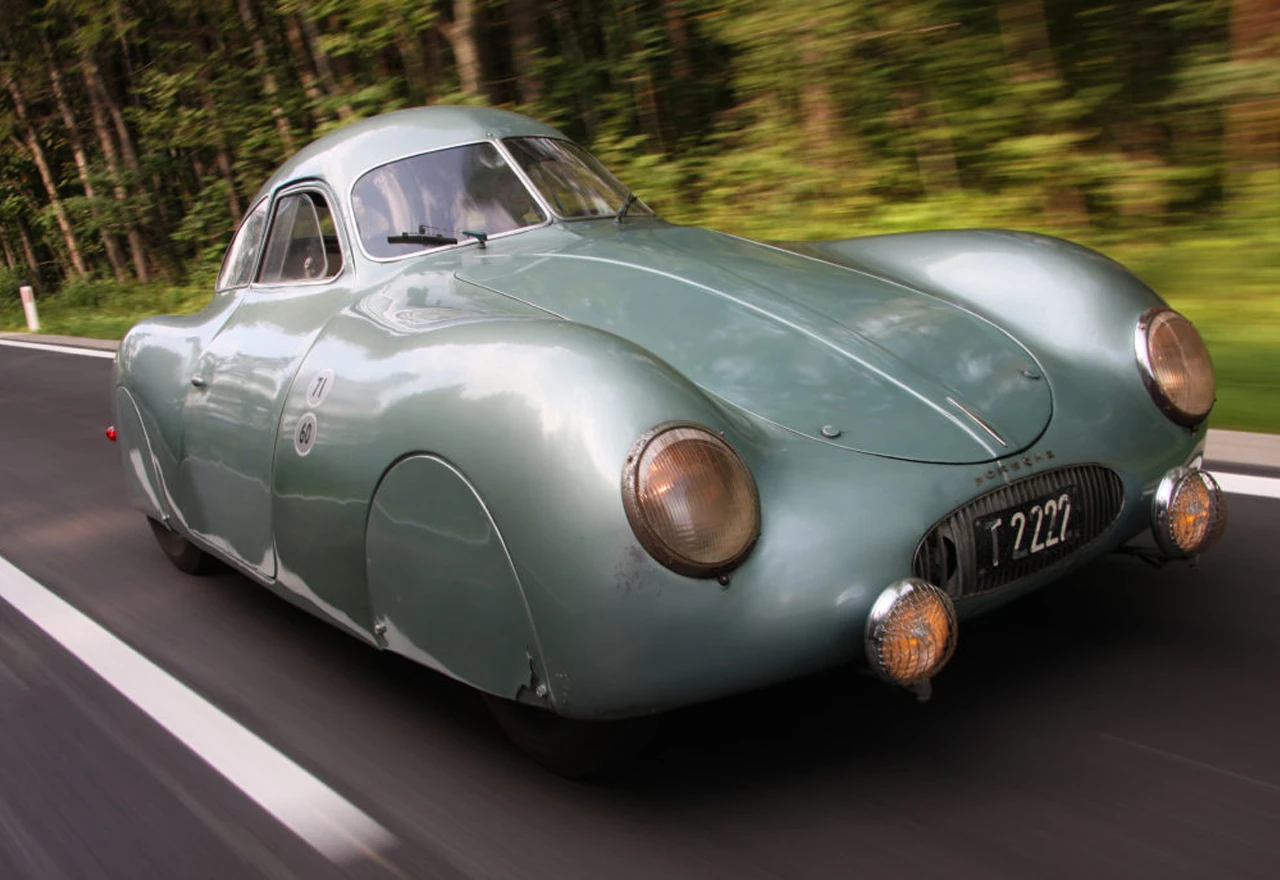 Najstariji Porsche, Typ 64, nije prodan zbog nevjerojatne zabune voditelja dražbe